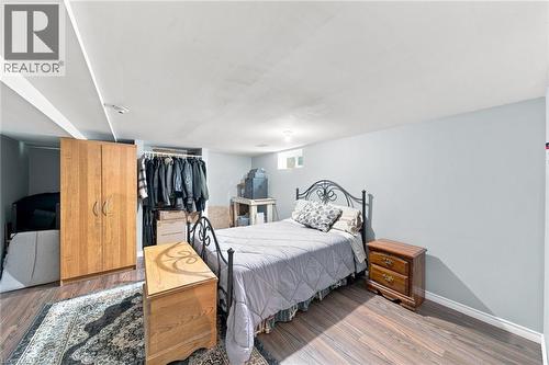 143 Independence Drive, Hamilton, ON - Indoor Photo Showing Bedroom