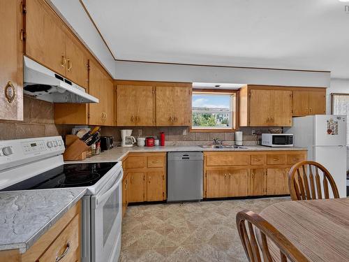 2088 Malagash Road, Upper Malagash, NS - Indoor Photo Showing Kitchen With Double Sink