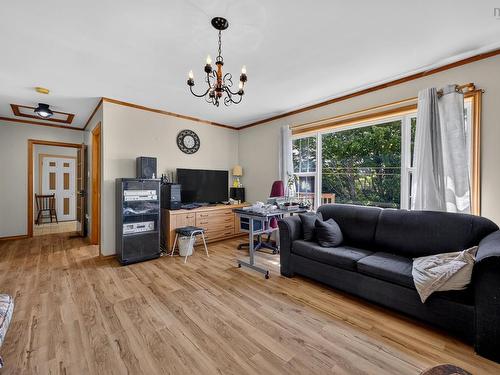 2088 Malagash Road, Upper Malagash, NS - Indoor Photo Showing Living Room