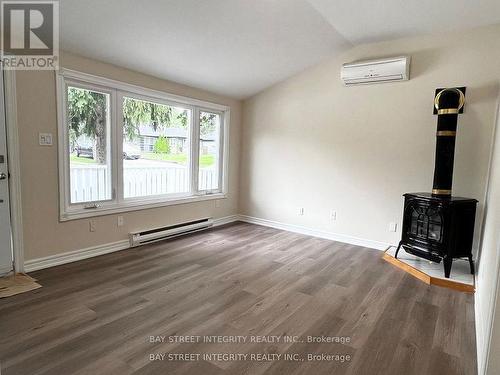 29 Balson Boulevard, Whitchurch-Stouffville, ON - Indoor Photo Showing Other Room