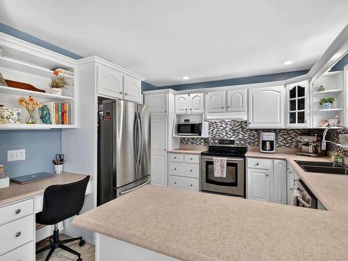 63 Oakmount Drive, Bedford, NS - Indoor Photo Showing Kitchen With Double Sink