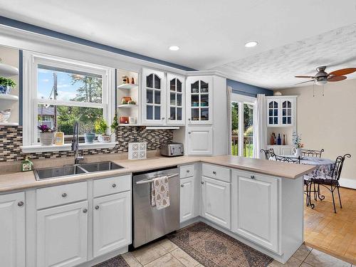 63 Oakmount Drive, Bedford, NS - Indoor Photo Showing Kitchen With Double Sink