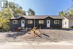 79 CHAFFEY TOWNSHIP ROAD Huntsville (Chaffey), ON P1H 1C8