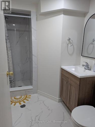 BSMT - 11 DAYSTROM DRIVE , Toronto, Ontario M9M 2A8 4