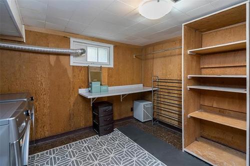508 Montague Ave, Winnipeg, MB - Indoor