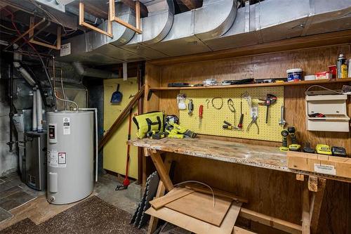 508 Montague Ave, Winnipeg, MB - Indoor Photo Showing Basement