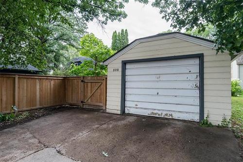508 Montague Ave, Winnipeg, MB - Outdoor With Exterior