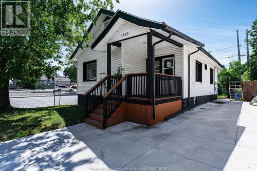1343 Lillian, Windsor, ON - Outdoor