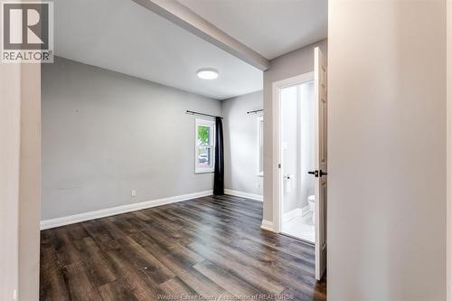 1343 Lillian, Windsor, ON - Indoor Photo Showing Other Room