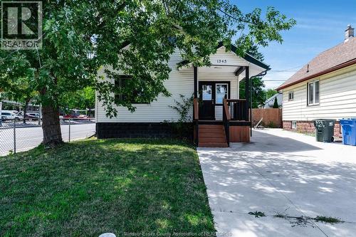 1343 Lillian, Windsor, ON - Outdoor