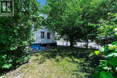 1343 Lillian, Windsor, ON - Outdoor