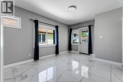 1343 Lillian, Windsor, ON - Indoor Photo Showing Other Room