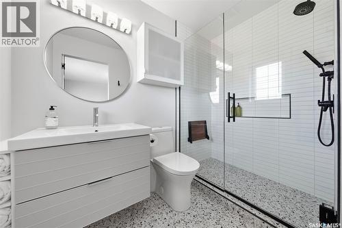 310 Stensrud Road, Saskatoon, SK - Indoor Photo Showing Bathroom