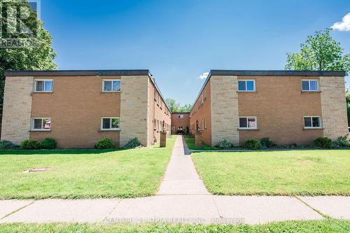 9 LINDEN AVENUE  Brantford, ON N3S 7E3