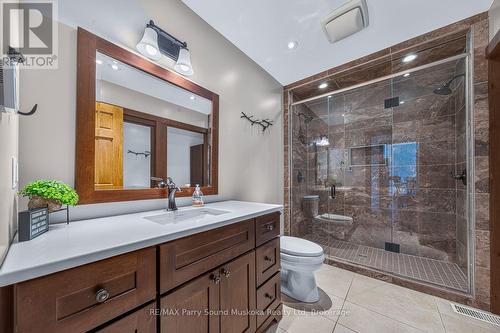 64 Mccords Road, Mckellar, ON - Indoor Photo Showing Bathroom