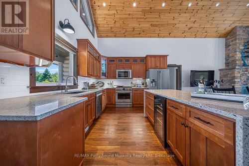 64 Mccords Road, Mckellar, ON - Indoor Photo Showing Kitchen