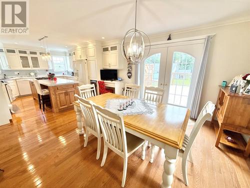 304 Grenfell Heights, Grand Falls-Windsor, NL - Indoor Photo Showing Dining Room