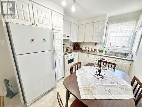 304 Grenfell Heights, Grand Falls-Windsor, NL - Indoor
