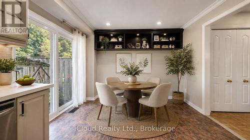 5661 Volpe Avenue, Mississauga, ON - Indoor Photo Showing Dining Room