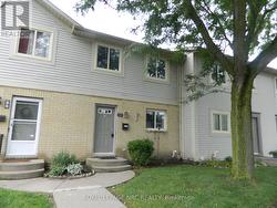 53 - 65 DORCHESTER BOULEVARD  St. Catharines (Carlton/Bunting), ON L2M 7T8