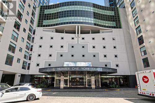 3512 - 99 Harbour Square, Toronto, ON - Outdoor
