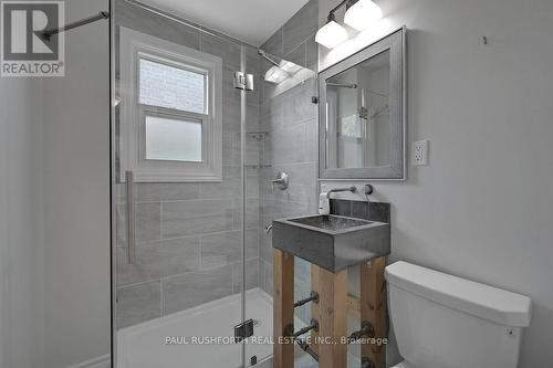 3 Piece Bathroom - 1072 Richard Avenue, Ottawa, ON - Indoor Photo Showing Bathroom