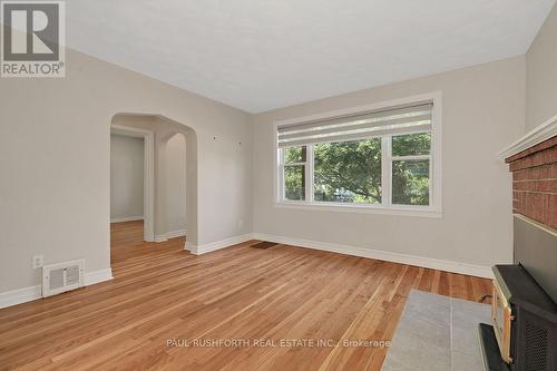 Living Room - 1072 Richard Avenue, Ottawa, ON - Indoor Photo Showing Other Room