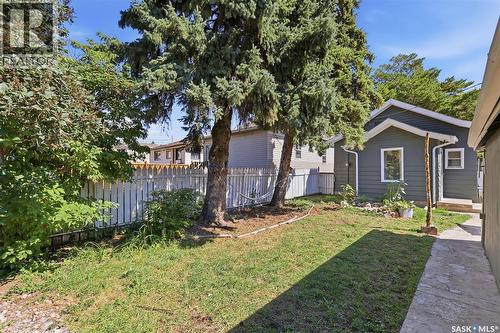 325 M Avenue N, Saskatoon, SK - Outdoor