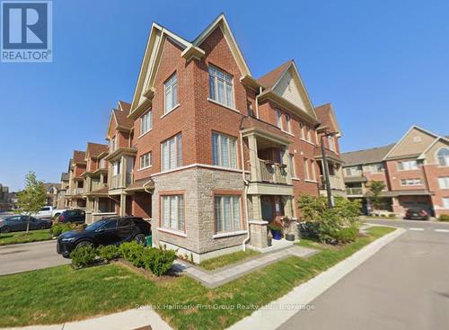 40 PORCELAIN WAY  Whitby (Rolling Acres), ON L1R 0R6