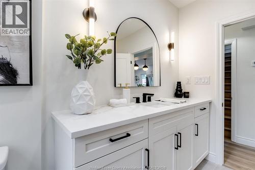 2309 Hall, Windsor, ON - Indoor Photo Showing Bathroom
