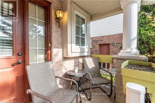 263 ROSSMORE COURT , London South (South P), Ontario N6C 6B8 2
