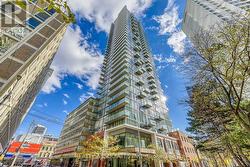 1605 - 75 ST NICHOLAS STREET Toronto, ON M4Y 0A5