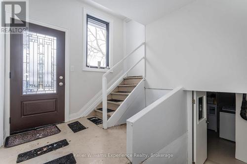 65 DRURY LANE , Barrie (Wellington), Ontario L4M 3C9 4