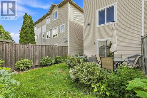 22 Manhattan Crescent, Ottawa, ON - Outdoor