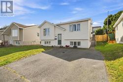 32 Greenspond Drive St. John's, NL A1E 5Z8