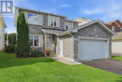 627 CHENIER WAY Ottawa, ON K4A 1R5