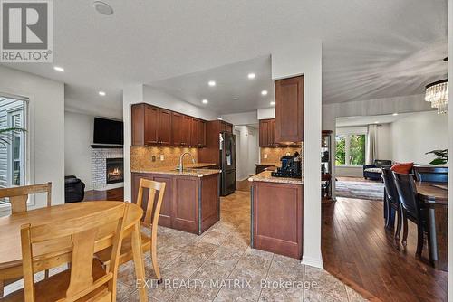 627 Chenier Way, Ottawa, ON - Indoor
