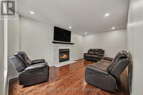 627 Chenier Way, Ottawa, ON - Indoor With Fireplace