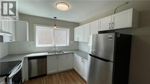 540 KING Street E Unit# B8 , Hamilton, Ontario L8N 1E2 3