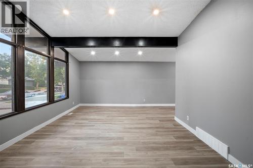 2225 Bedford Avenue E, Regina, SK - Indoor Photo Showing Other Room