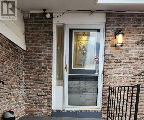 MAIN - 975 HAWTHORNE COURT , Oshawa (Donevan), Ontario L1H 2H4 2