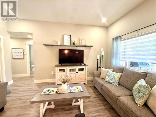 18 Evergreen Crescent, Springdale, NL - Indoor Photo Showing Living Room