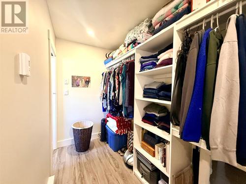 18 Evergreen Crescent, Springdale, NL - Indoor With Storage