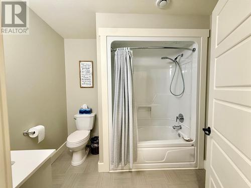 18 Evergreen Crescent, Springdale, NL - Indoor Photo Showing Bathroom
