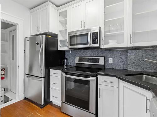 5518 Stanley Place, Halifax, NS - Indoor Photo Showing Kitchen With Upgraded Kitchen