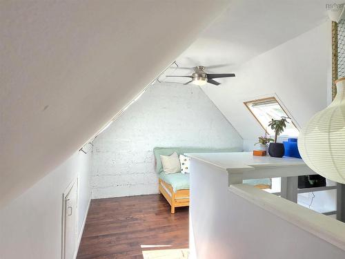 5518 Stanley Place, Halifax, NS - Indoor Photo Showing Other Room