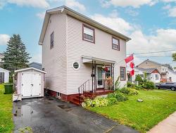3206 Micmac Street  Halifax, NS B3L 3W4