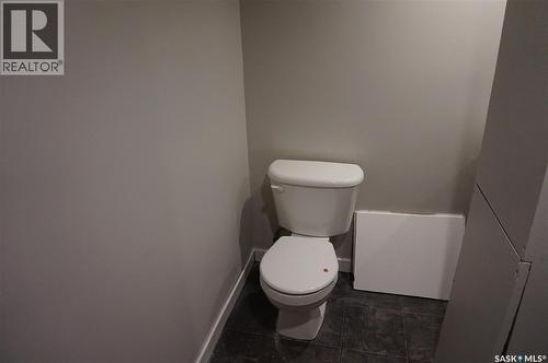 91 Plant Crescent, Regina, SK - Indoor Photo Showing Bathroom