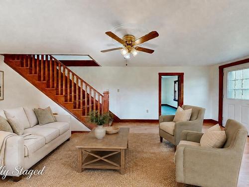 1056 Quarry Road, Union Corner, NS - Indoor Photo Showing Living Room