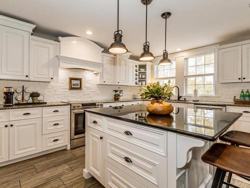 35 Acadia Drive, Kentville, NS - Indoor Photo Showing Kitchen With Upgraded Kitchen